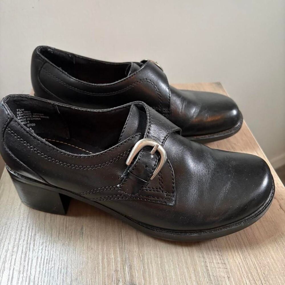 St-john's bay Women's Black Loafers Size 7.5 Y2k Chunky Buckle Platform Buckle